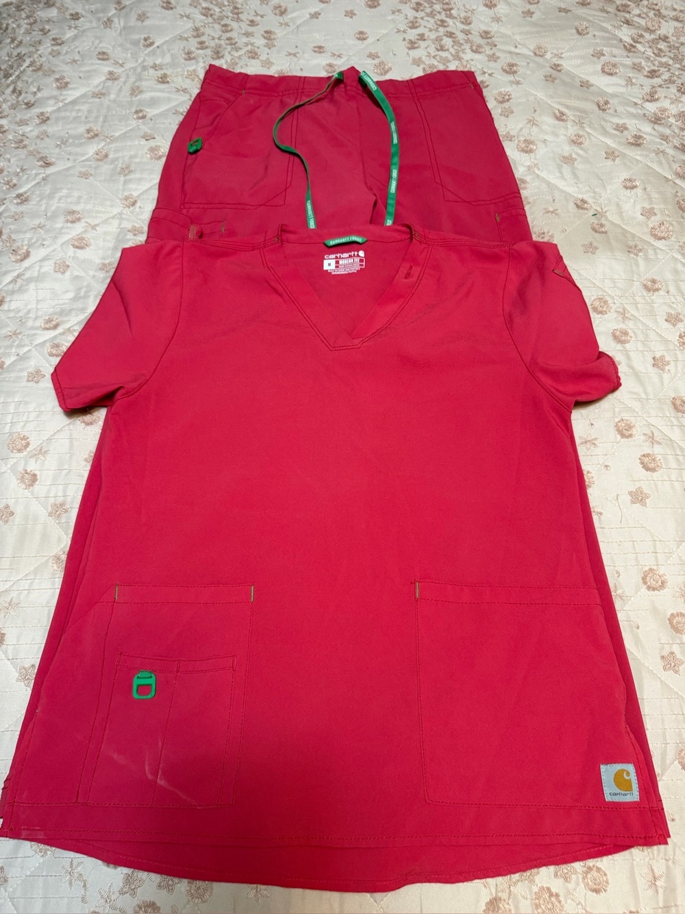 Carhartt Force Cross-Flex Pink Scrub Set - Medium Top / Petite Medium Pants